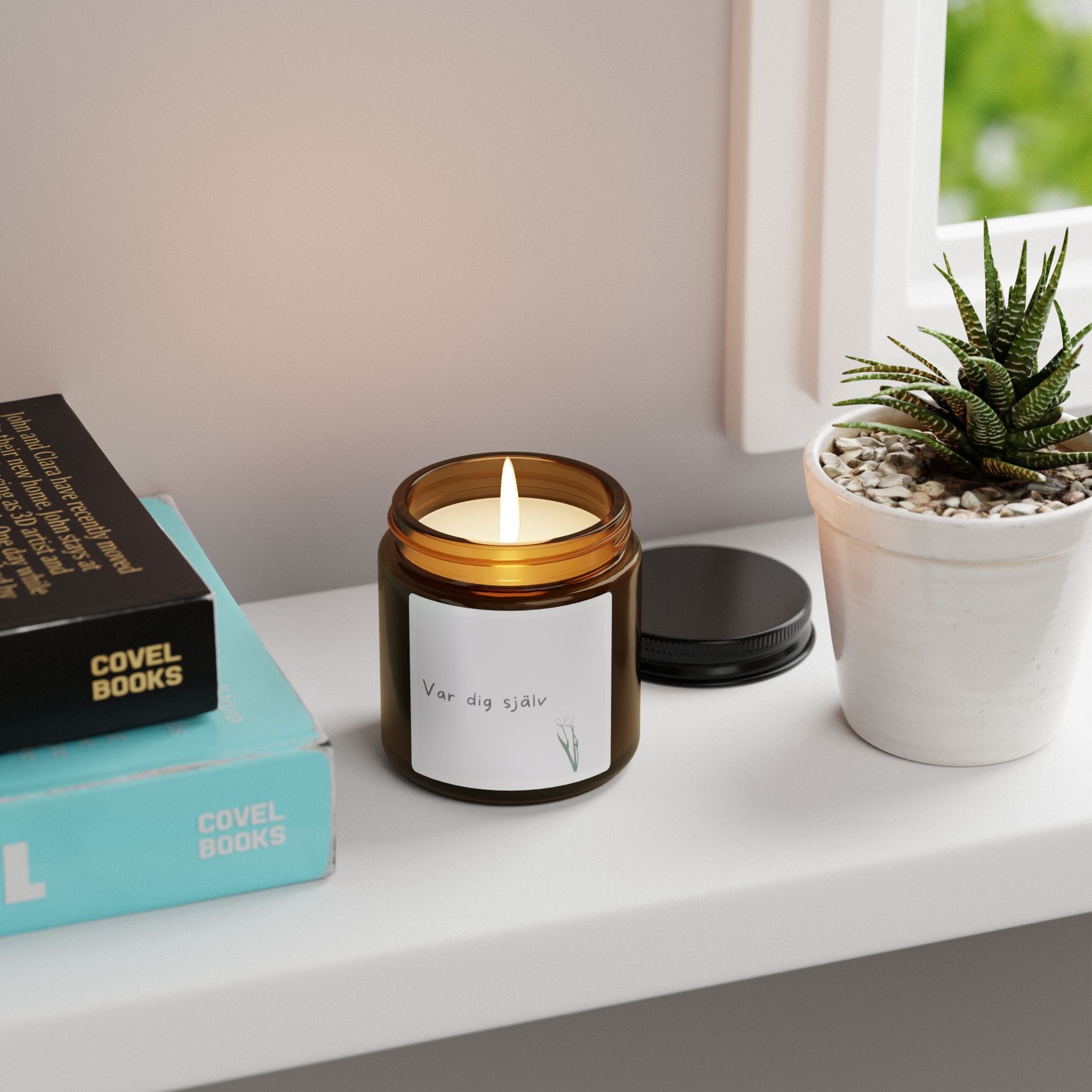 Soy Candle — "Var dig själv" Amber Jar (Relaxing Floral Scent)