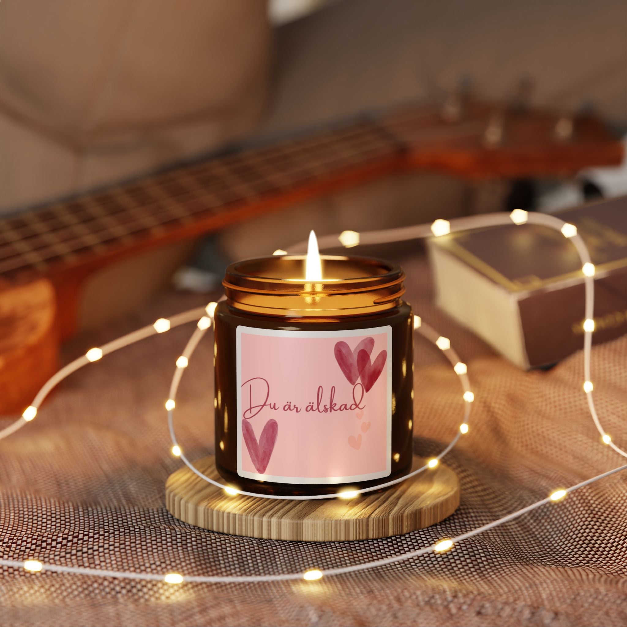 Romantic “Du er elsket” Soy Candle — Amber Jar, Heart Design