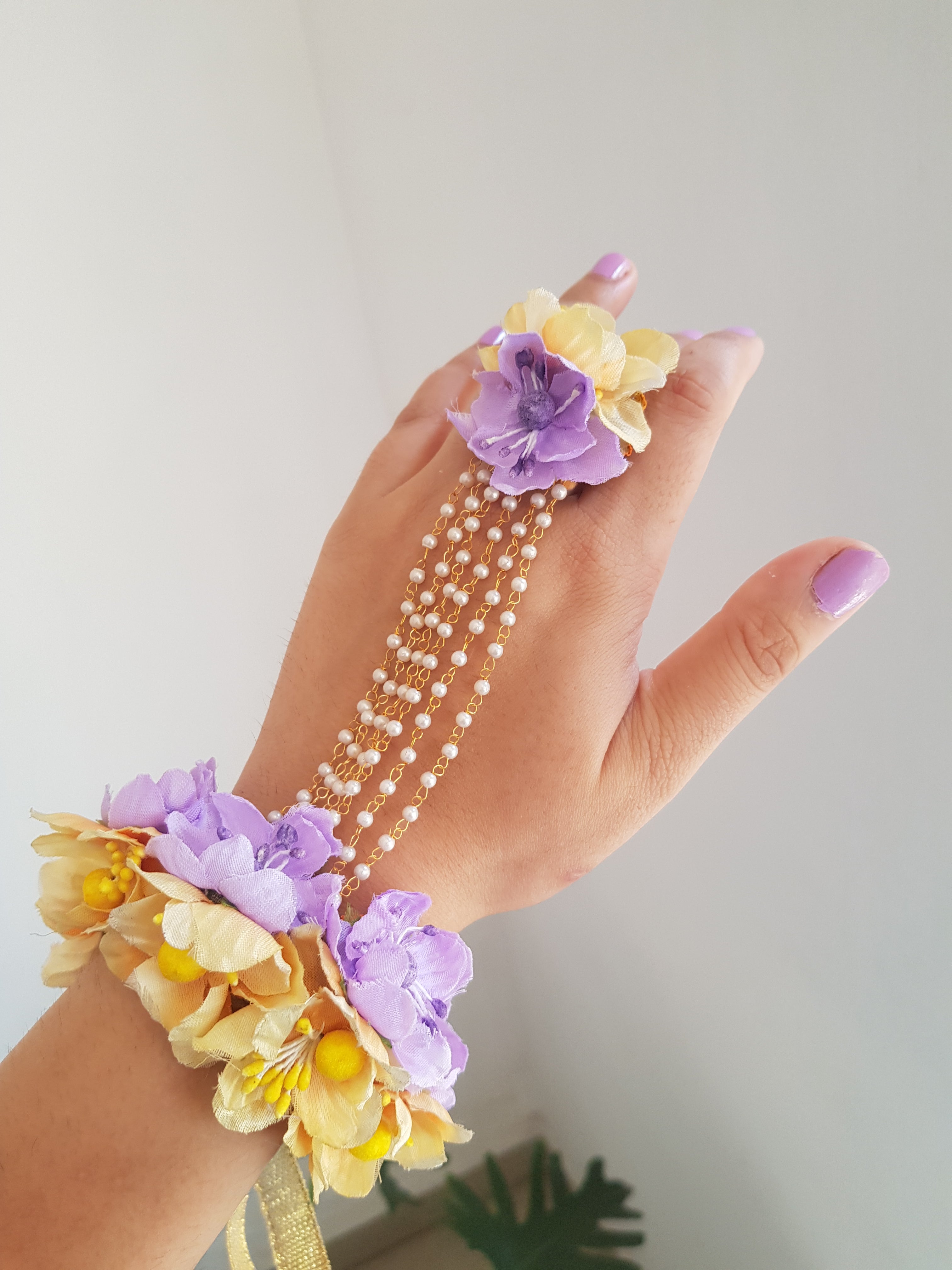 Lavender & Sun-Kissed Yellow Floral Suite