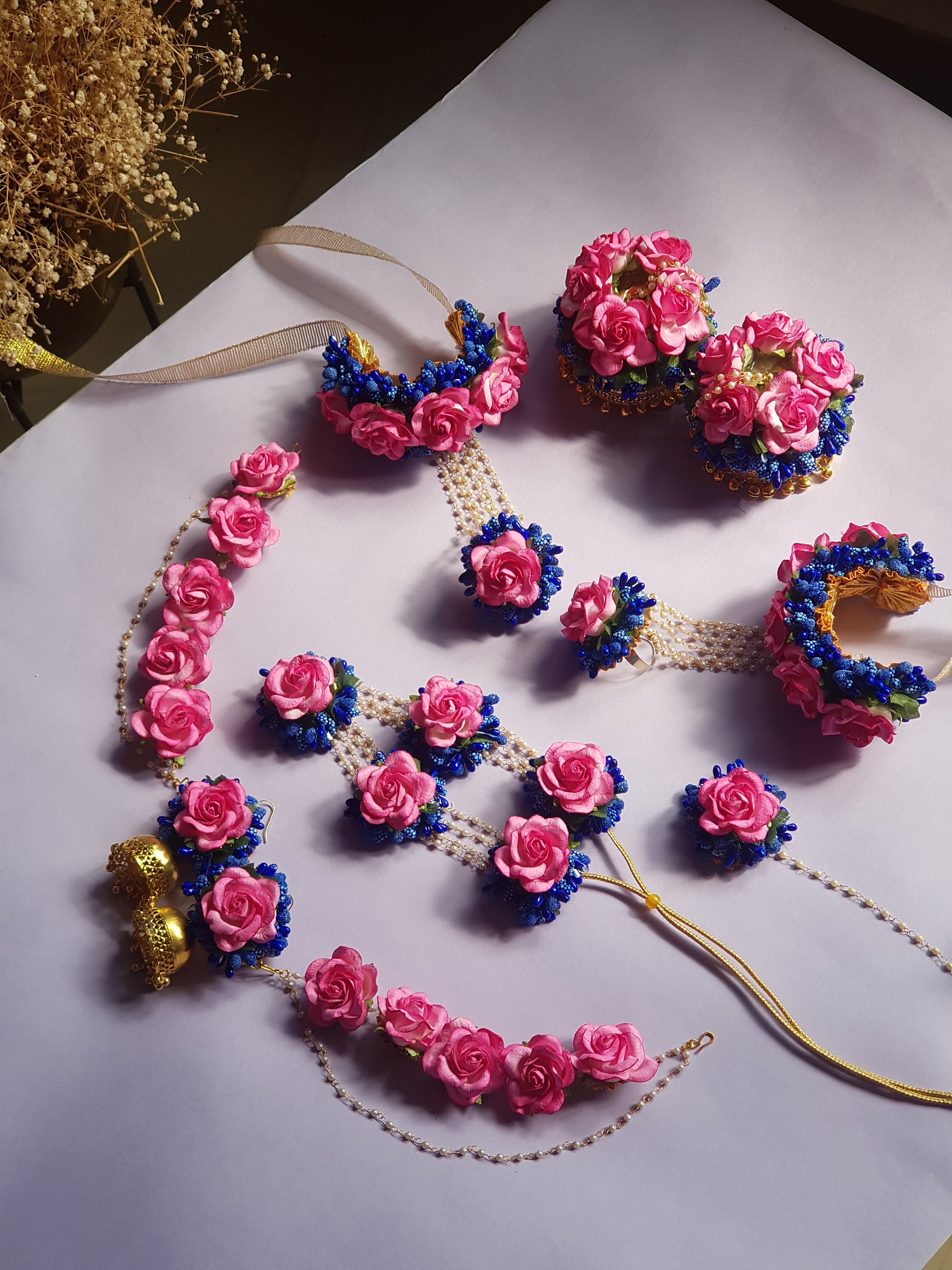 Pink Rose & Royal Blue Floral Suite